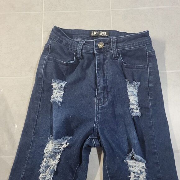 JC & JQ Womens Blue Dark Wash High Rise Stretch Denim Flared Jeans Size Small - Picture 5 of 8